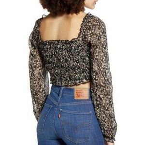 Socialite Long Sleeve Smocked Top size XS, EXCELLENT condition